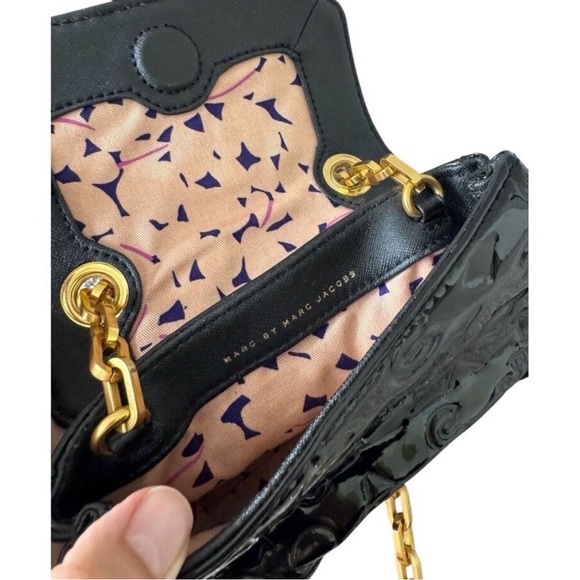 Marc Jacobs Black Patent Mini Bag with Gold Chain - Picture 6 of 10
